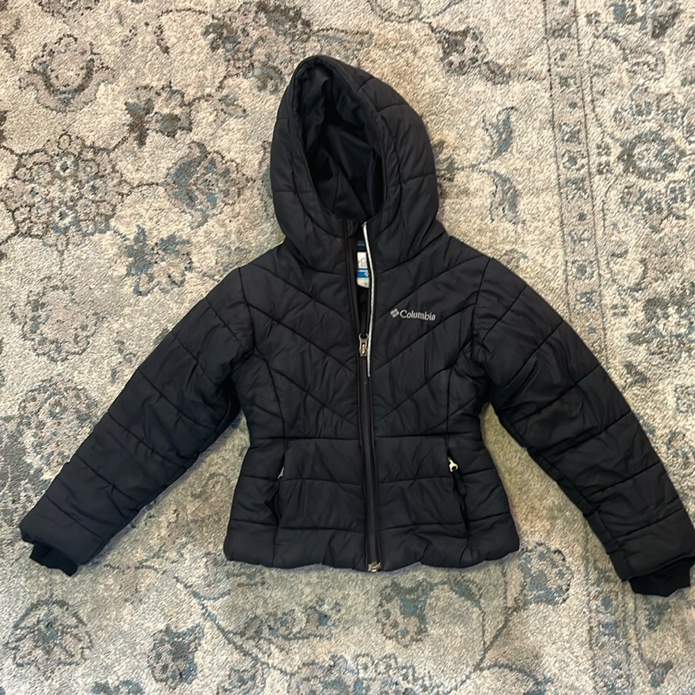 Black Columbia winter coat jacket size XXS 4/5 kids. Super warm and cozy